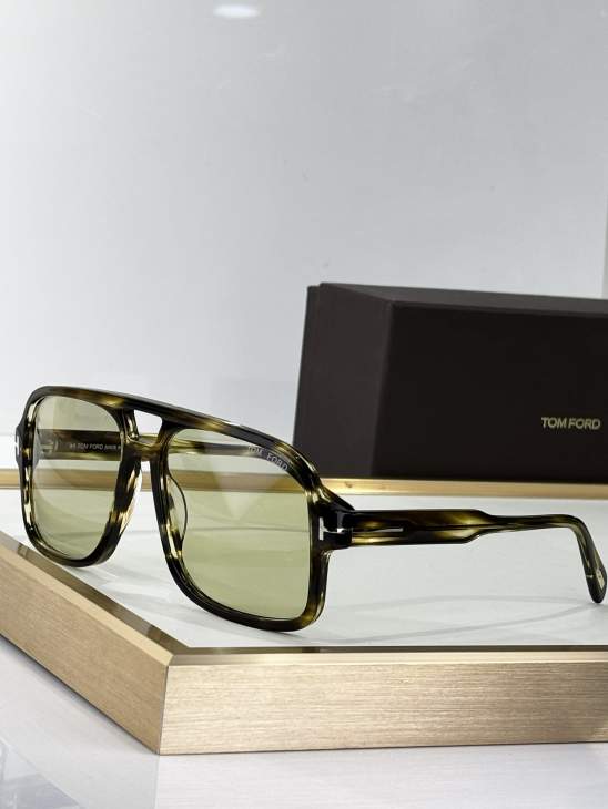 Picture of Tom Ford Sunglasses _SKUfw77894253fw